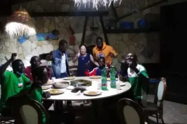 Il grande cuore di Lampedusa: la solidarietà che è una lezione alla politica piccola e cinica