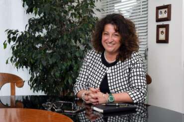 La sindaca di Marcallo con Casone, Marina Roma