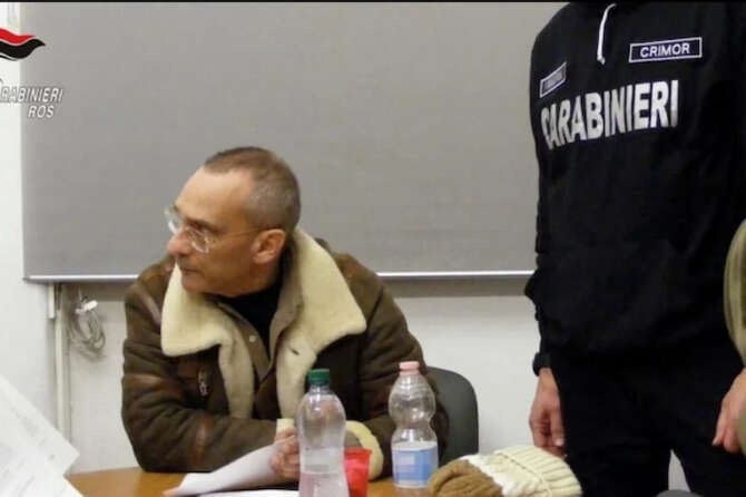 Messina Denaro gravissimo, potrebbe non tornare più in carcere: il boss finito in coma per i farmaci per la terapia del dolore