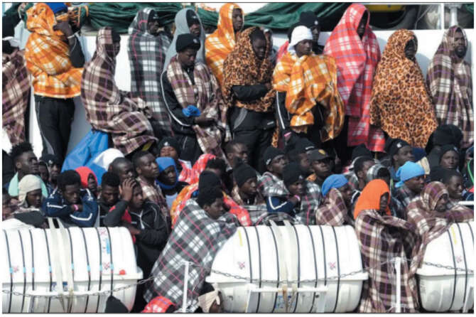 Così l’Italia nega le cure ai migranti, anche quelli regolari…