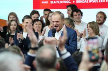 Sorpresa in Polonia, gli europeisti non sono morti e sepolti: chance all’opposizione per formare il governo