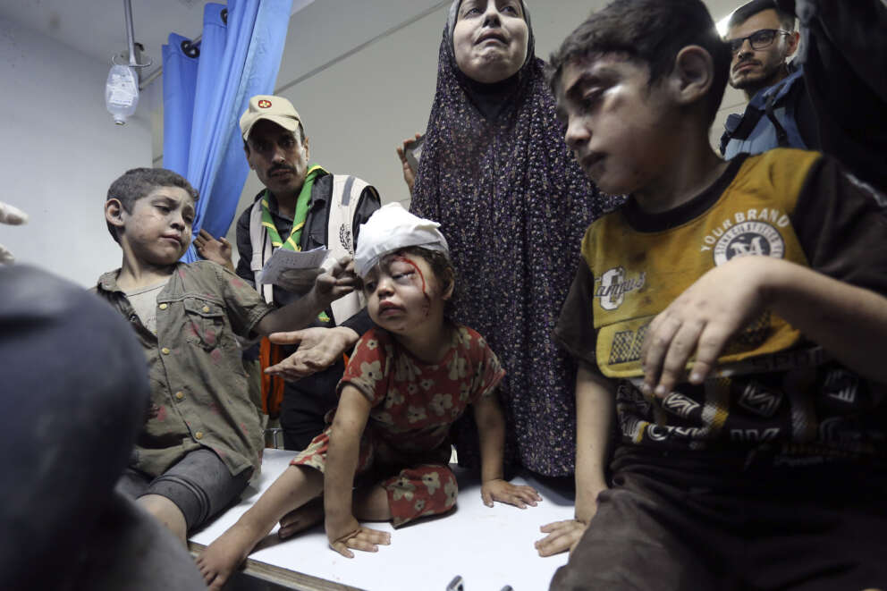 Conflitto Israele Palestina – feriti arrivano all’ospedale di Gaza