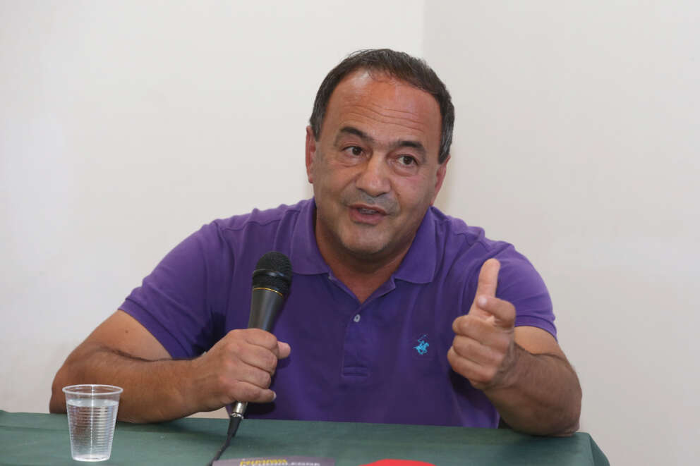 MIMMO LUCANO PRESENTA IL LIBRO A PALAZZO GULI’ A PALERMO