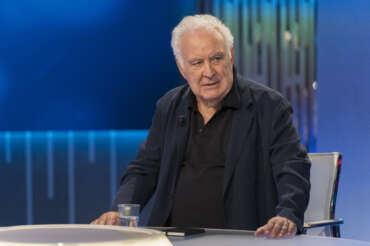 Intervista a Michele Santoro: “Perché nasce il partito della Pace, non è solo una mia trovata”