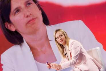 Foto Roberto Monaldo / LaPresse 13-09-2023 Roma Politica Trasmissione tv “Porta a Porta” Nella foto Giorgia Meloni, sullo schermo Elly Schlein 13-09-2023 Rome (Italy) Politics Tv program “Porta a Porta” In the pic Giorgia Meloni