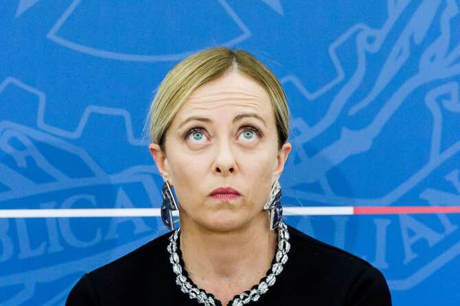 Sondaggio: un anno di governo Meloni, per la maggioranza degli italiani la situazione è peggiorata