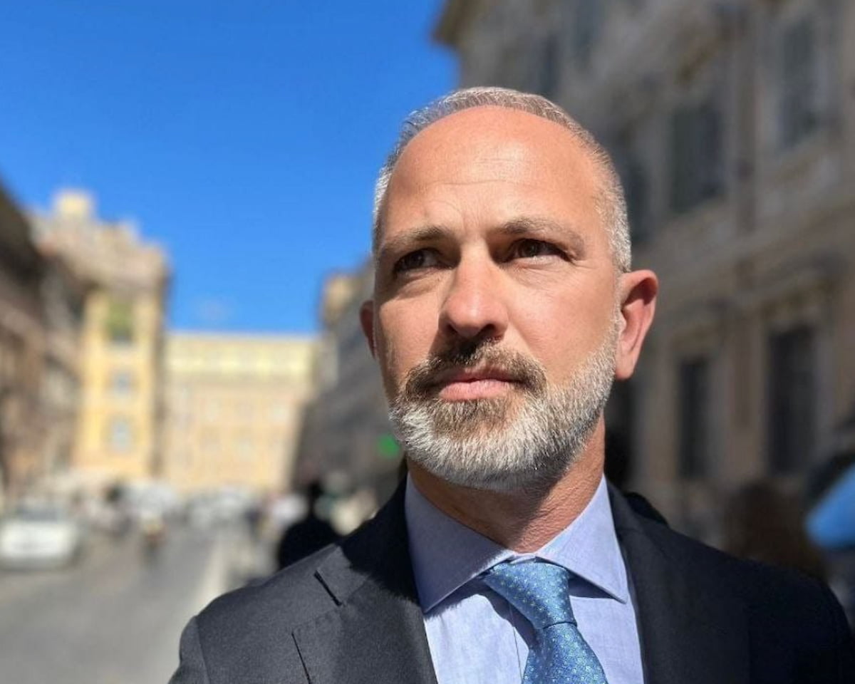 Luigi Nave, il senatore vittima di una doppia rapina in 30 minuti