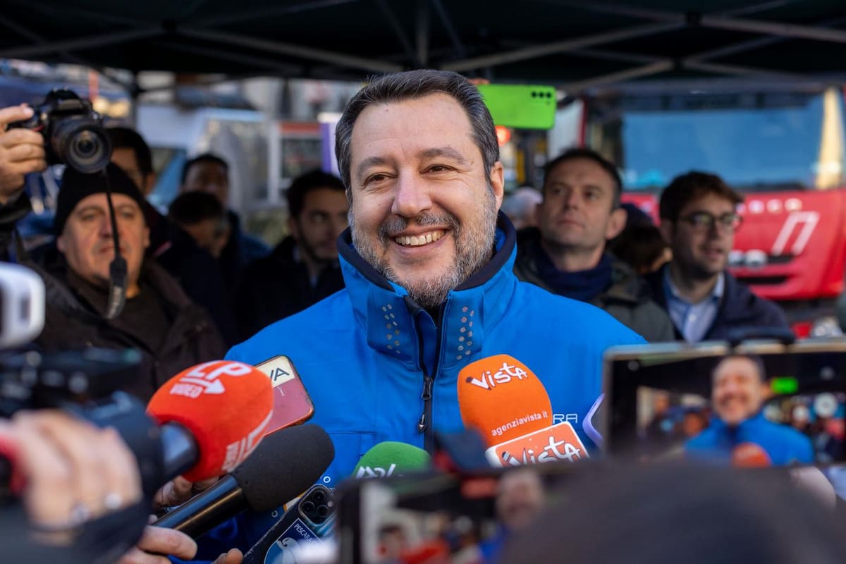 Sciopero 15 dicembre, Salvini minaccia ancora la precettazione. Landini furioso: "Attacco alla libertà delle persone"