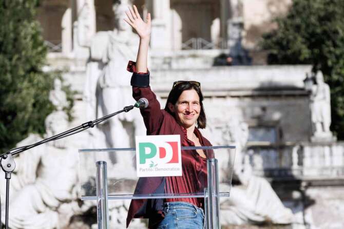 Elly Schlein alla manifestazione del Pd a Roma