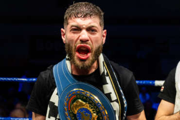 Vincenzo La Femina esulta dopo la conquista del titolo di campione UE (FOTO DI ANTONIO CUOMO)