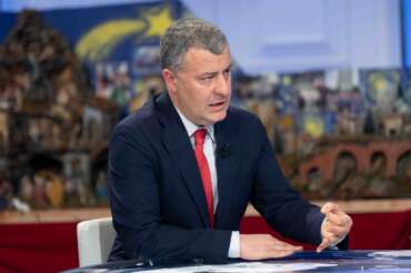 Il capogruppo dem Arturo Scotto