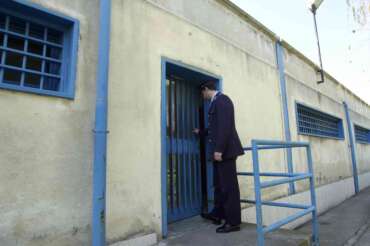 Carceri: quali sono le regole per i trasferimenti