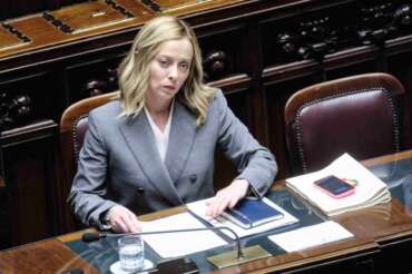 Perché Meloni ha attaccato Draghi: cosa ha detto la premier