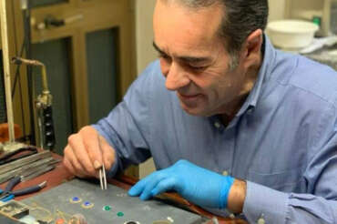 FOTO DA FACEBOOK (BOTTEGA ORAFA GIOVANNI FRESI)