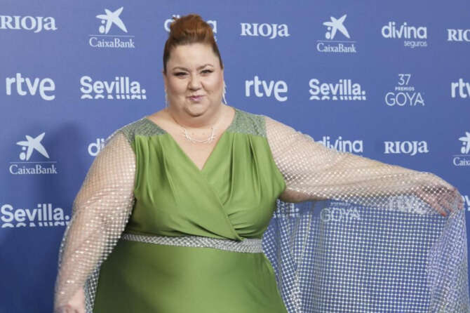 Actress Itziar Castro poses on arrival before the ceremony for the 37th Goya Awards in Seville, Spain, Saturday, Feb. 11, 2023. (AP Photo/Laura Leon)