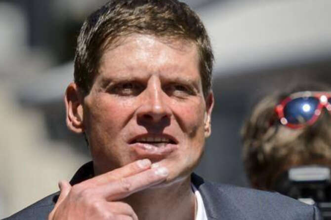Jan Ullrich: chi è il ciclista che ha confessato di aver fatto uso di droghe e alcol