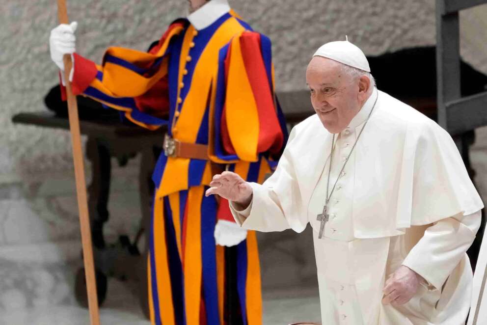 Papa Francesco: “Si alle benedizioni per le coppie omossessuali”