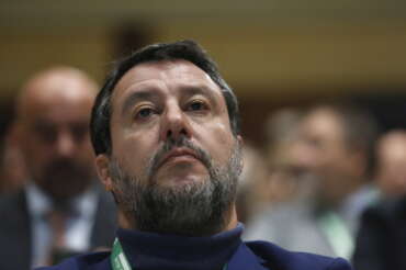 Salvini sull’Europa spacca la maggioranza Meloni, Forza Italia lo scarica e lui rilancia: “Niente inciucio con le sinistre”