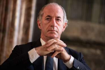 Foto Marco Alpozzi/LaPresse 2 Ottobre 2023 Torino, Italia – Politica – “2° Festival delle Regioni e Province Autonome” – Tavola Rotonda presso l’archivio di Stato, “Le grandi manifestazioni internazionali: il ruolo dei territori per favorire lo sviluppo infrastrutturale del Paese” Nella foto: Luca Zaia, Presidente Regione del Veneto; October 2, 2023 Torino, Italy – Politic – “2nd Festival of Regions and Autonomous Provinces” – Round Table at the State Archives, “Major international events: the role of territories in fostering the country’s infrastructural development” In the photo: Luca Zaia, Presidente Regione del Veneto;