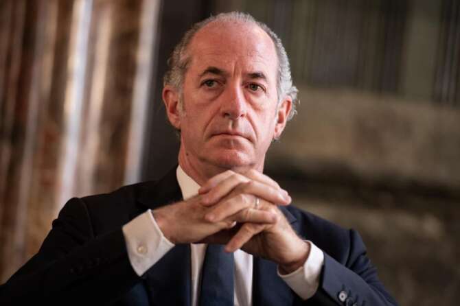 Foto Marco Alpozzi/LaPresse 2 Ottobre 2023 Torino, Italia – Politica – “2° Festival delle Regioni e Province Autonome” – Tavola Rotonda presso l’archivio di Stato, “Le grandi manifestazioni internazionali: il ruolo dei territori per favorire lo sviluppo infrastrutturale del Paese” Nella foto: Luca Zaia, Presidente Regione del Veneto; October 2, 2023 Torino, Italy – Politic – “2nd Festival of Regions and Autonomous Provinces” – Round Table at the State Archives, “Major international events: the role of territories in fostering the country’s infrastructural development” In the photo: Luca Zaia, Presidente Regione del Veneto;