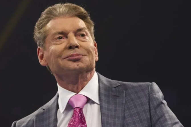 Chi è Vince McMahon boss della WWE accusato di violenza sessuale