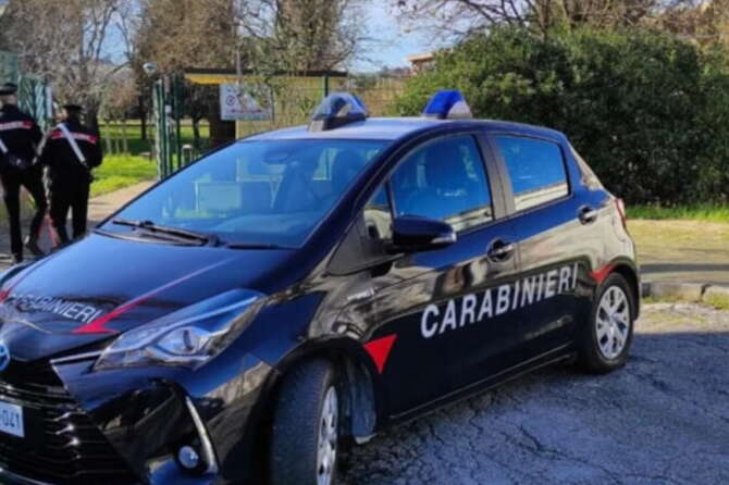 qualiano aggressione a scuola