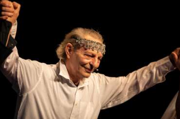 Chi è Enzo Moscato come è morto il genio del teatro napoletano: ha reinventato la drammaturgia e reinterpretato Eduardo