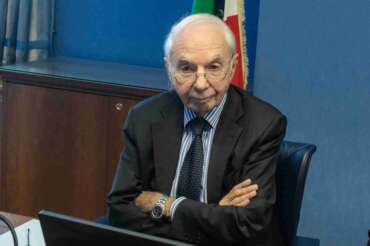 Perché Giuliano Amato ha lasciato la Commissione algoritmi