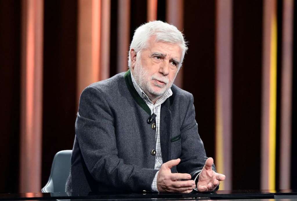 Chi era Giulio Santagata, l’ex ministro tra i fondatori dell’Ulivo fu