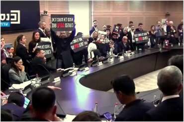 I manifestanti israeliani alla Knesset