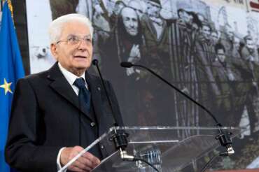 Il monito di Mattarella: “Israele non neghi o lo Stato a un altro popolo”