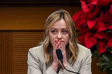 La destra di Meloni fa paura: “Rischi per la tenuta democratica”