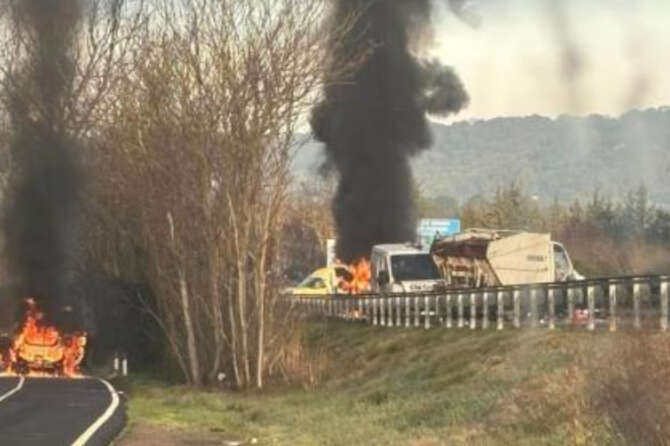 Sassari: il video della rapina al portavalori