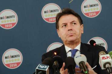 Foto Mauro Scrobogna /LaPresse 11-01-2024 Roma – Politica – M5S, proposte del Movimento per spezzare legami tra politica e affari – Nella foto: il presidente M5S Giuseppe Conte January 11, 2024 Roma – Politics – M5S, proposals from Movement to break ties between politics and business – In the photo: the M5S president Giuseppe Conte