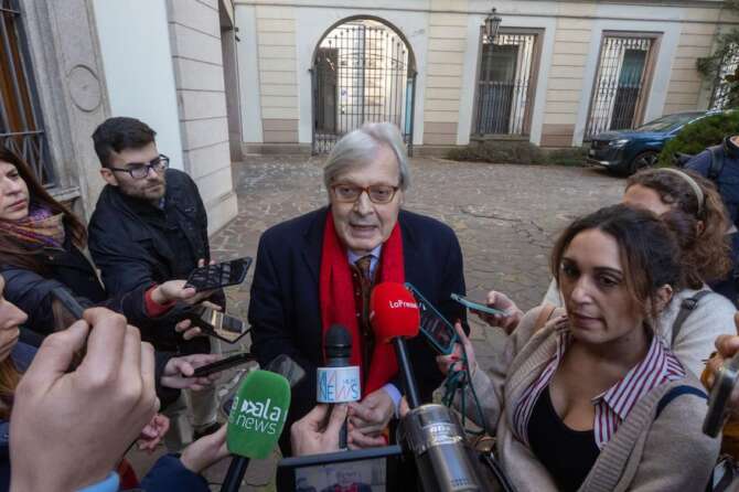 Foto Stefano Porta/LaPresse 02-02-2024 Milano, Italia – Cronaca – Ripartenza di Nicola Porro presso il centro congressi Fondazione Cariplo di Via Romagnosi Nella foto: Vittorio Sgarbi February 02, 2024 Milan, Italy – News – Ripartenza of Nicola Porro at the Fondazione Cariplo conference center in Via Romagnosi