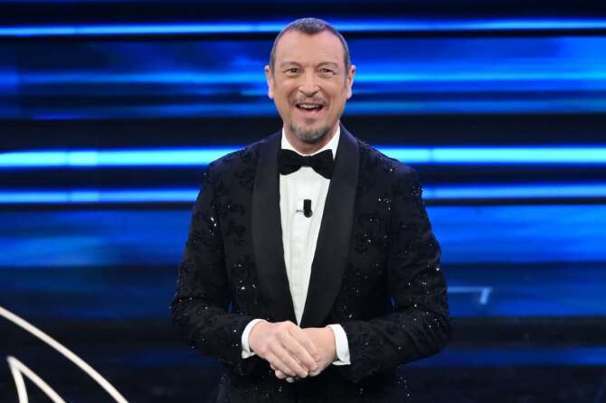 Amadeus, per la quinta volta conduttore di Sanremo