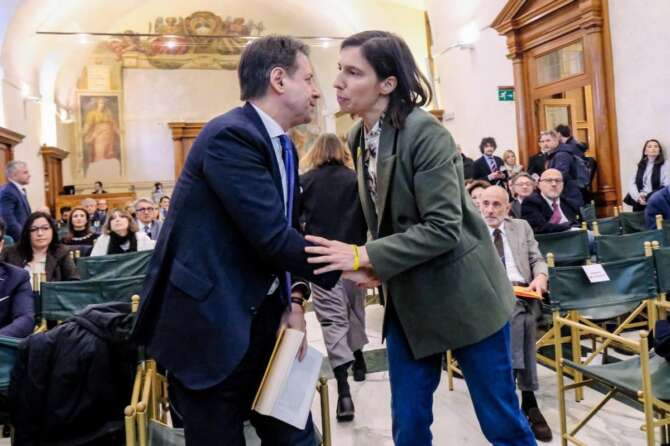 Giuseppe Conte ed Elly Schlein