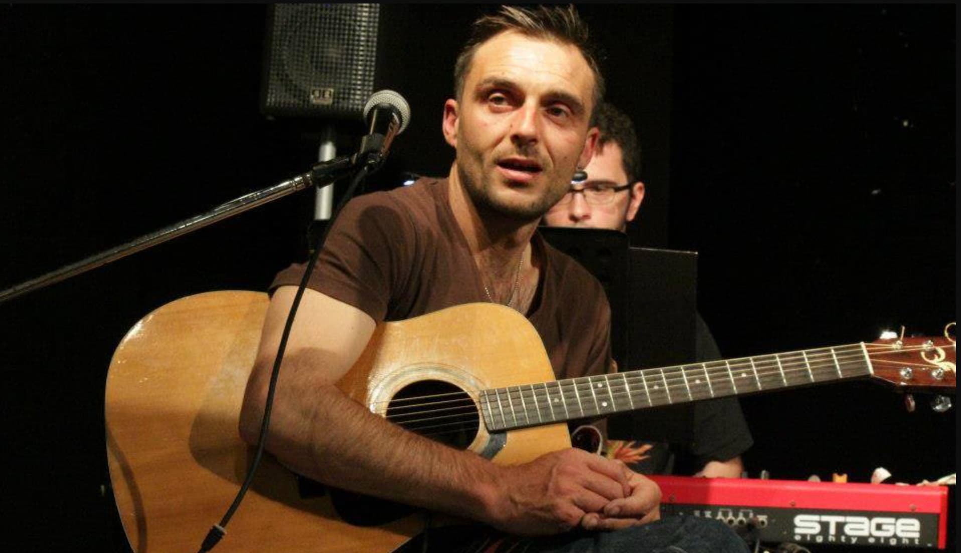 Cristian Vollaro: chi è l'artista di strada che tutta Napoli sta piangendo