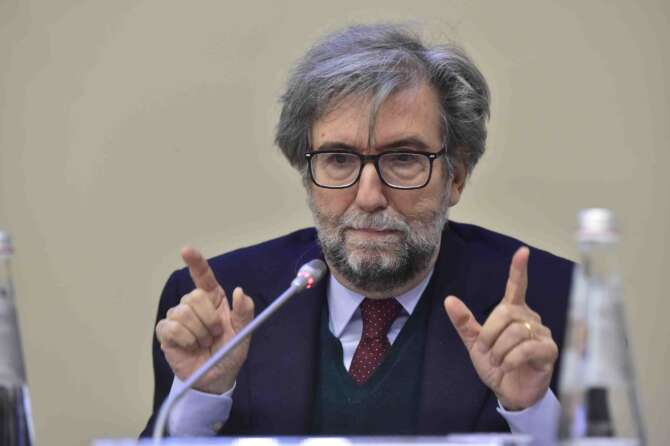 Ernesto Galli della Loggia l’ultrafiloisraeliano e la sua prosopopea sui due Stati: Israele Über alles non porta bene