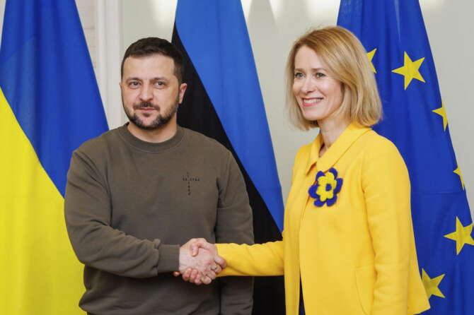 Kaja Kallas con Volodymyr Zelensky
