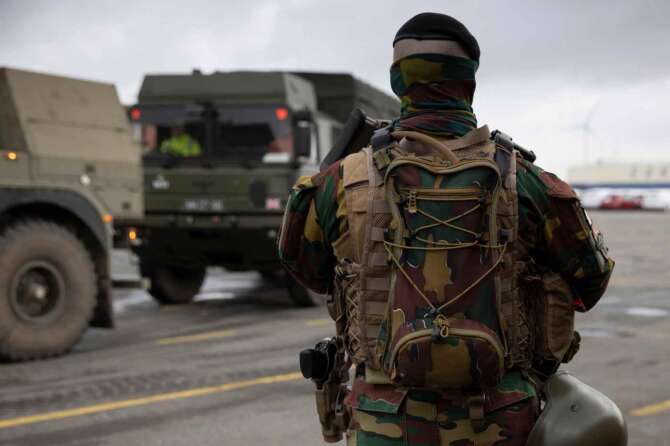 Cosa è l’esercito europeo: il nuovo orrore che costa 100 miliardi e nasce nel silenzio di tutti