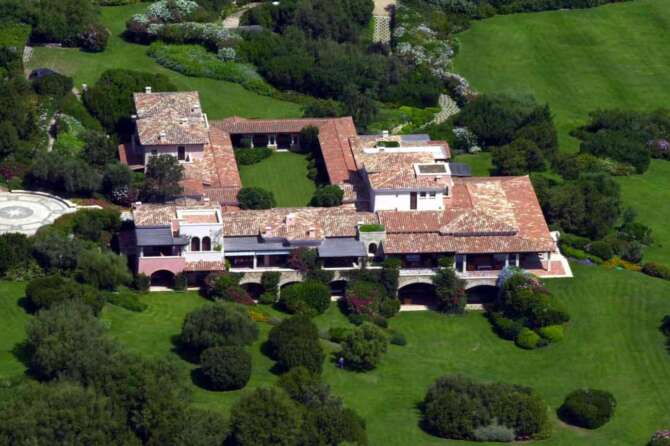 Villa Certosa, la dimora iconica di Silvio Berlusconi in Costa Smeralda