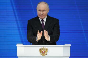 Russian President Vladimir Putin delivers his state-of-the-nation address in Moscow, Russia, Thursday, Feb. 29, 2024. (AP Photo/Alexander Zemlianichenko) Associated Press/LaPresse Only Italy and Spain