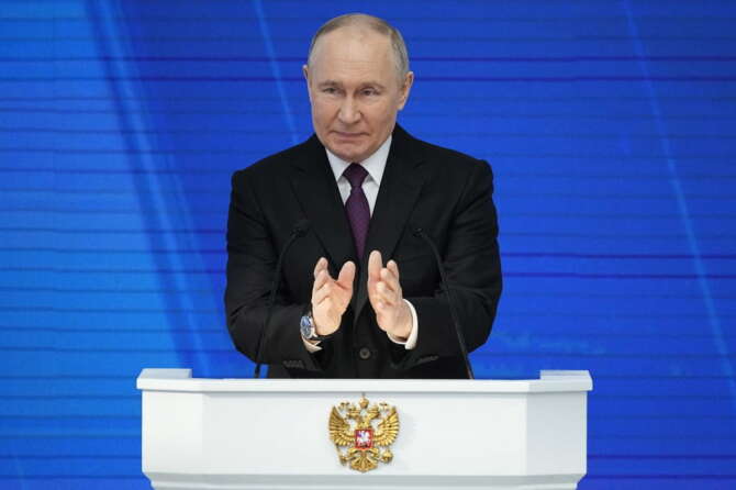 Russian President Vladimir Putin delivers his state-of-the-nation address in Moscow, Russia, Thursday, Feb. 29, 2024. (AP Photo/Alexander Zemlianichenko) Associated Press/LaPresse Only Italy and Spain