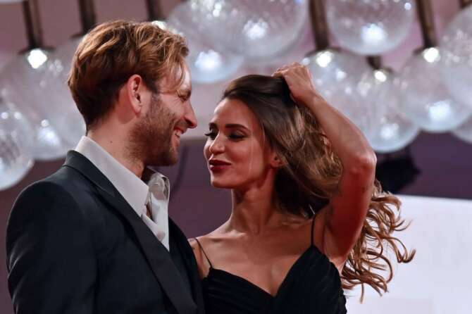 Foto Gian Mattia D’Alberto – LaPresse 10-09-2022 Venezia Spettacolo 79. Mostra Internazionale d’arte cinematografica Cerimonia di premiazione nella foto: Alessandro Borghi, Irene Forti 2022-09-10 Venice 79th Venice Filmfestival Awards ceremony in the photo: Alessandro Borghi, Irene Forti