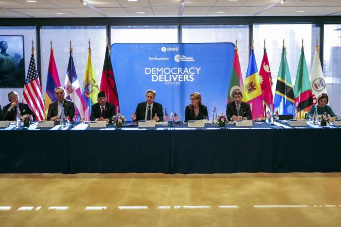 Parlamento Mondiale, una nuova democrazia per abbattere il tiranno: il Pil