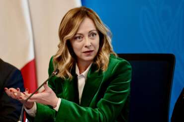 Garantismo malinteso: la politica al di sopra del diritto, il piano e la cultura della destra