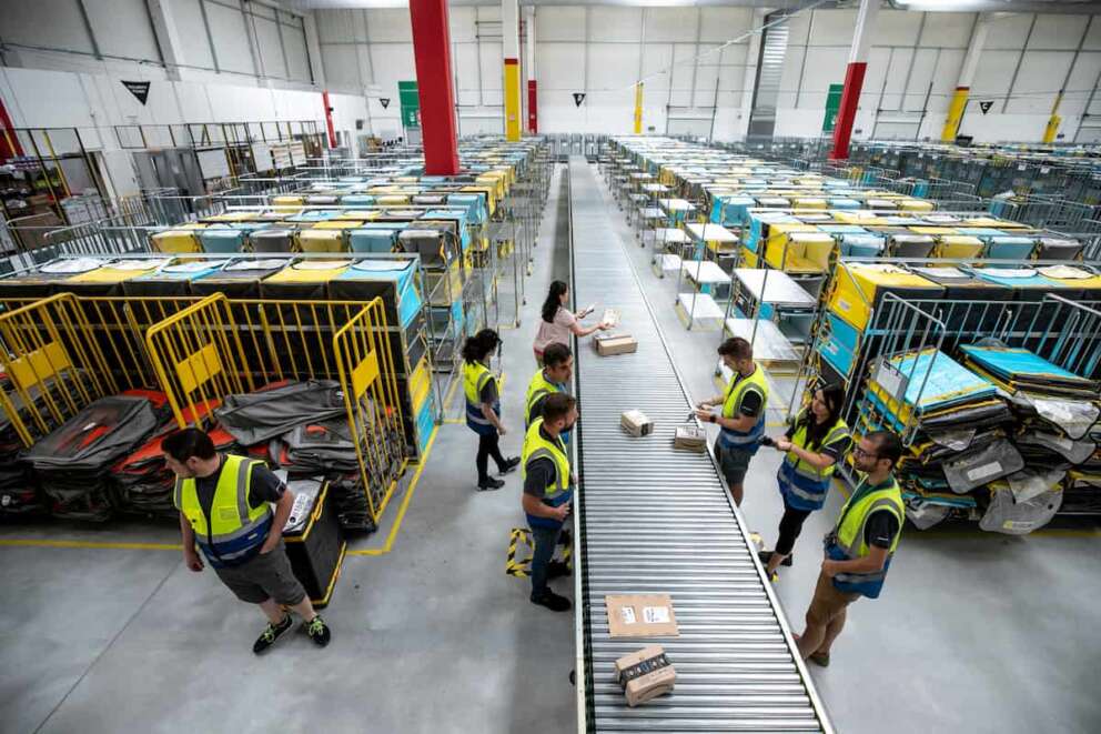 Reso Amazon, addio ai 30 giorni di tempo su tantissimi prodotti: la mossa contro i “furbetti”