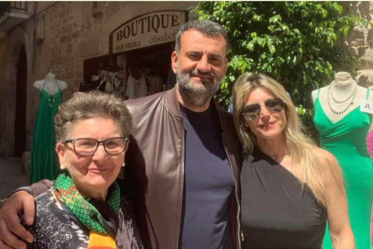 Caso Bari, tutti si trasformano in grillini d’assalto: messo alla gogna il sindaco Decaro