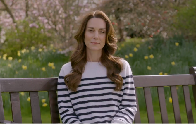 Frame del video con cui Kate Middleton ha annunciato di avere un tumore